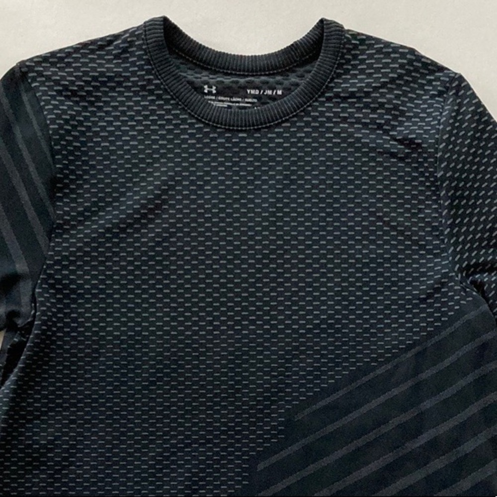 Boys Under Armour Short Sleeve Tee - Picture 2 of 5